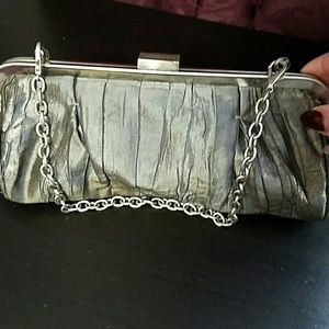 Kenneth Cole Unlisted silver pursue